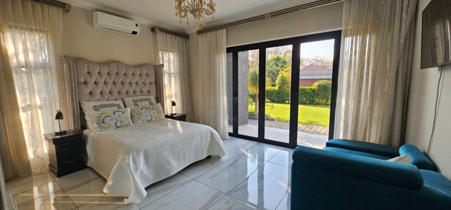 5 Bedroom Property for Sale in The Islands Estates North West